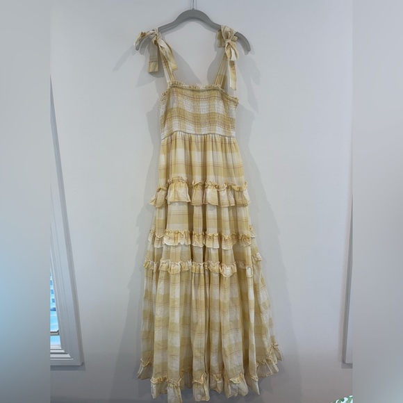 Storia Yellow and Cream Maxi Dress - Picture 4 of 10